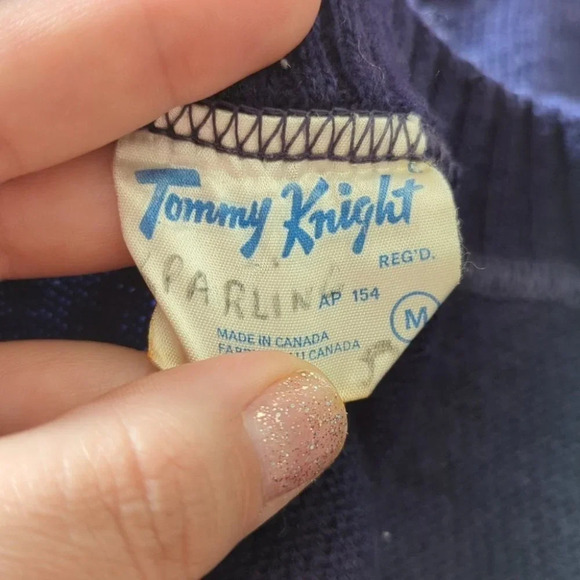 Vintage Tommy Knight Blue Knit V Neck Men's Vest Medium - Picture 5 of 5